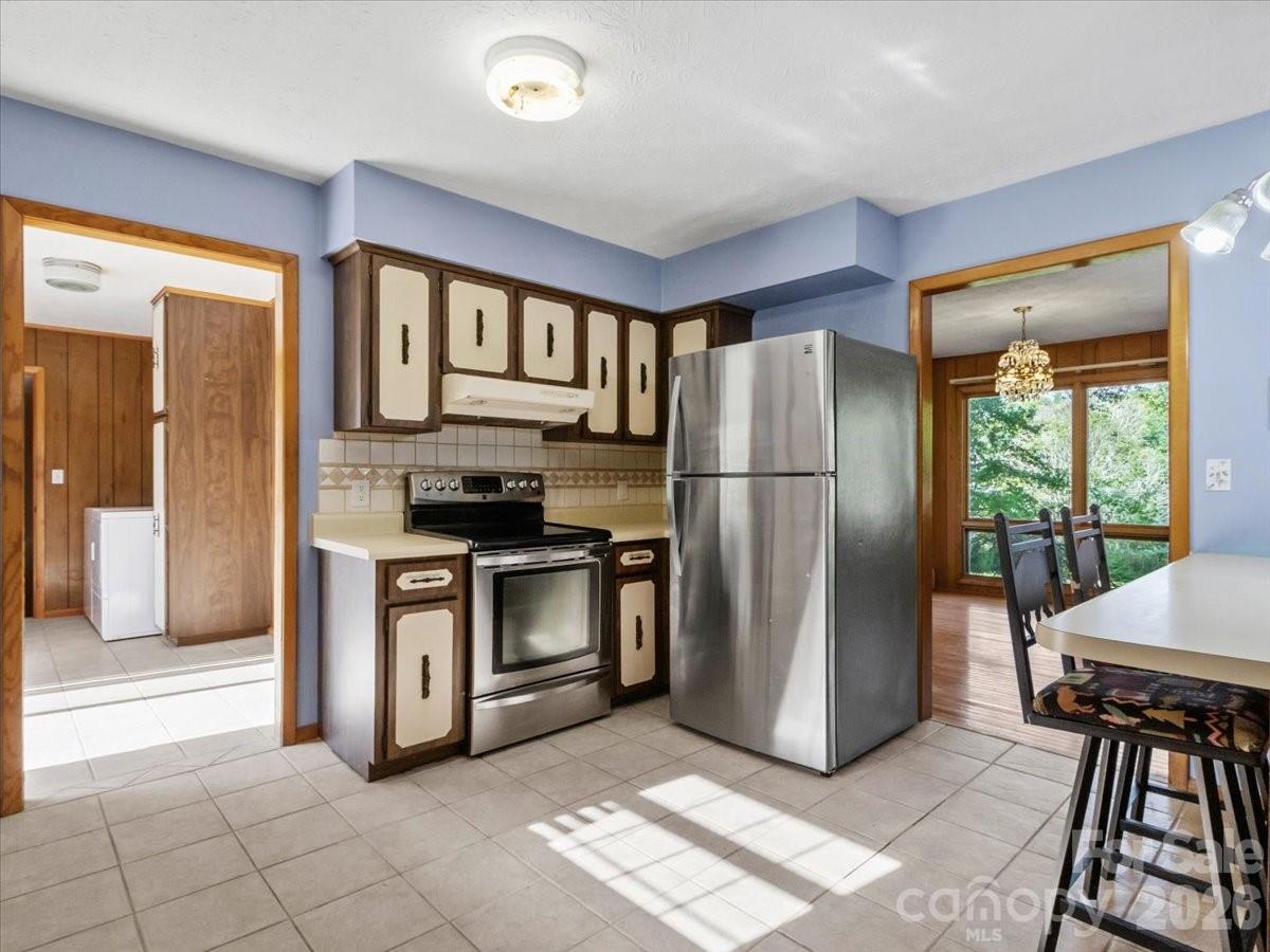 235 Rolling Ridge Loop