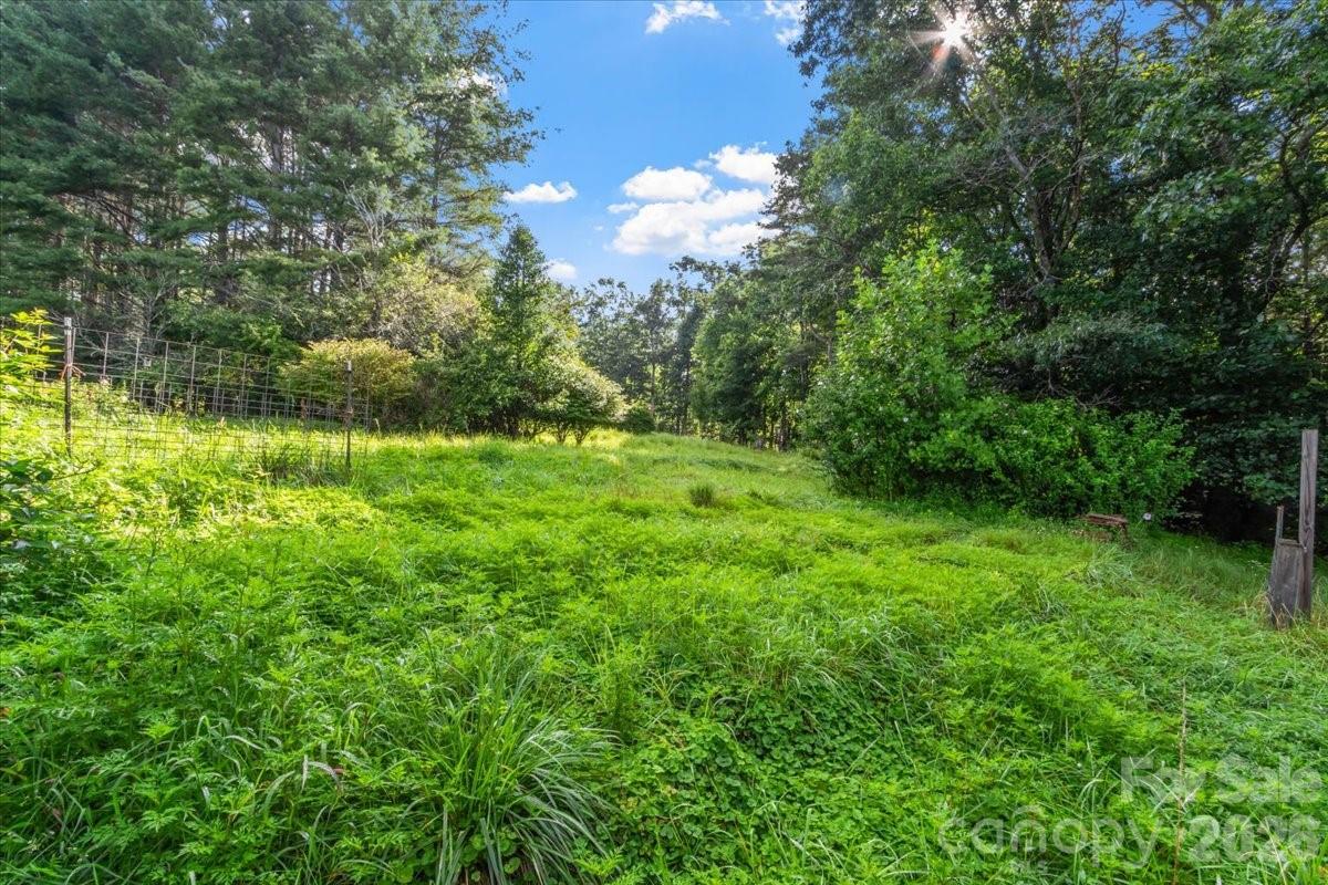 235 Rolling Ridge Loop