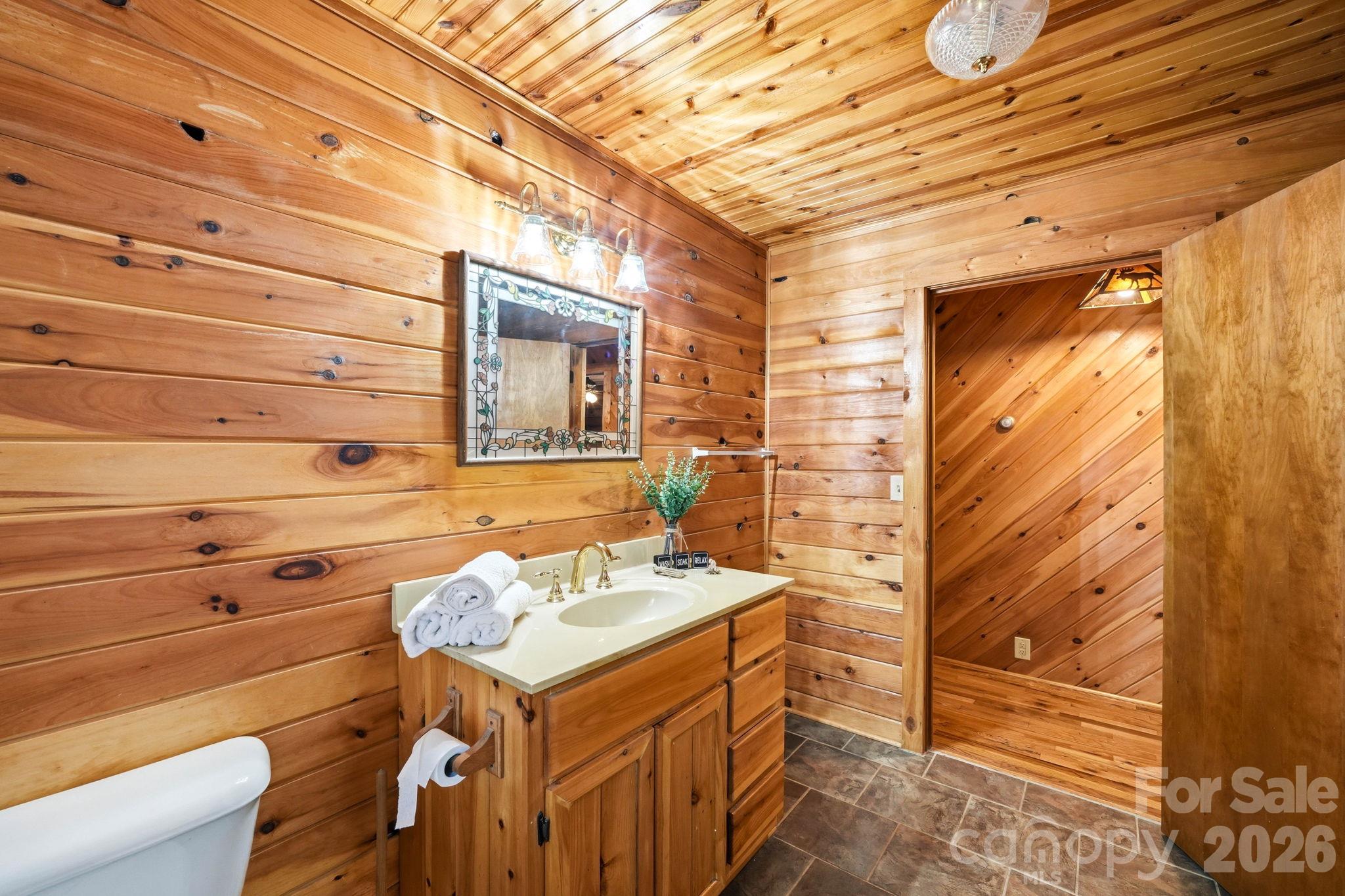 37 White Pine Lane