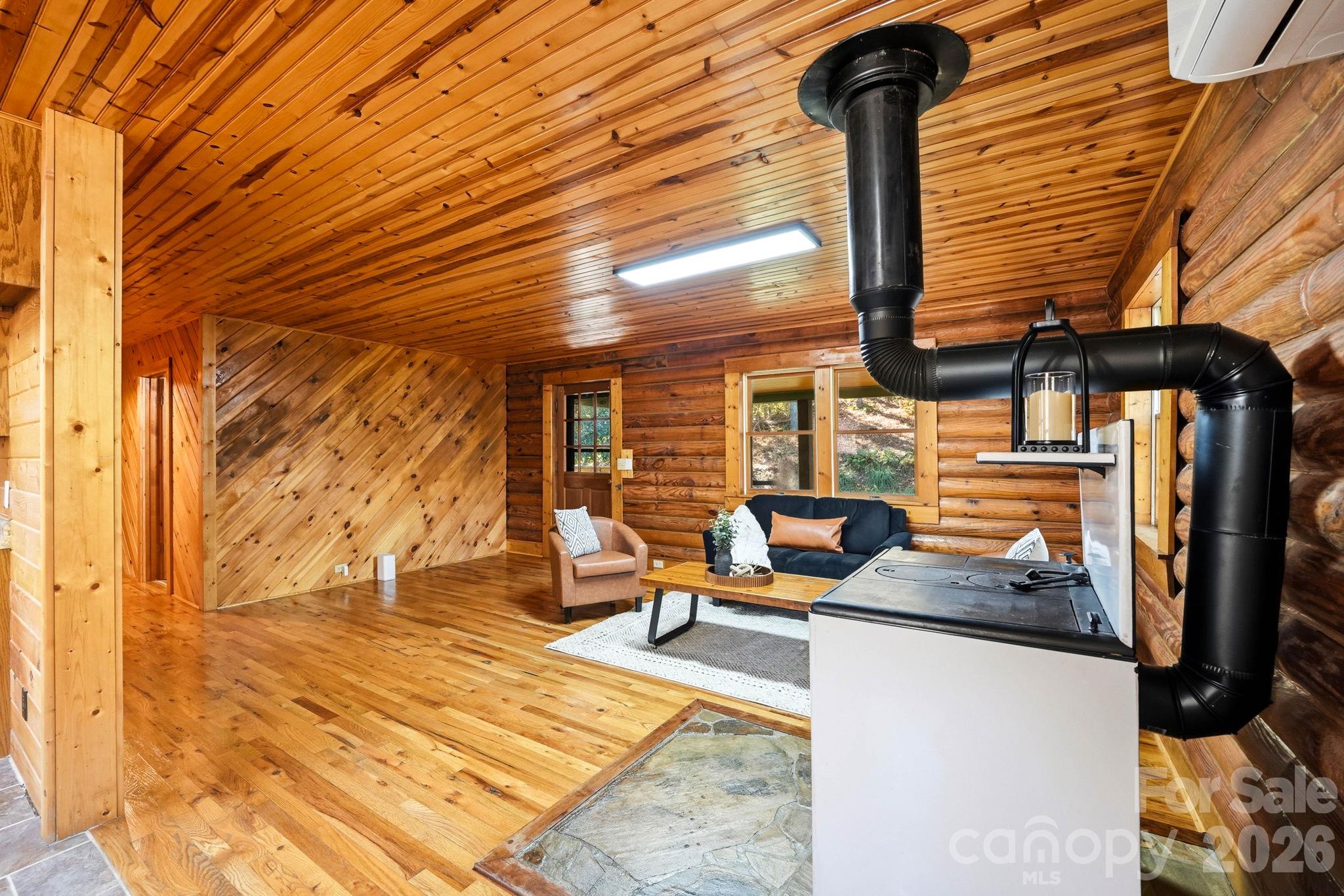 37 White Pine Lane