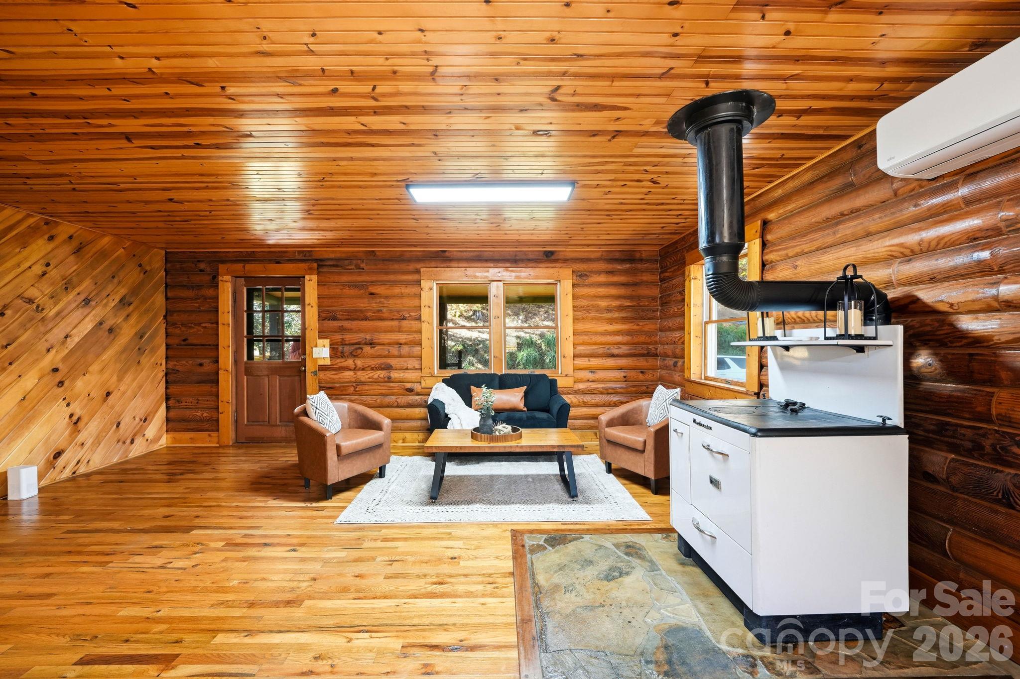 37 White Pine Lane