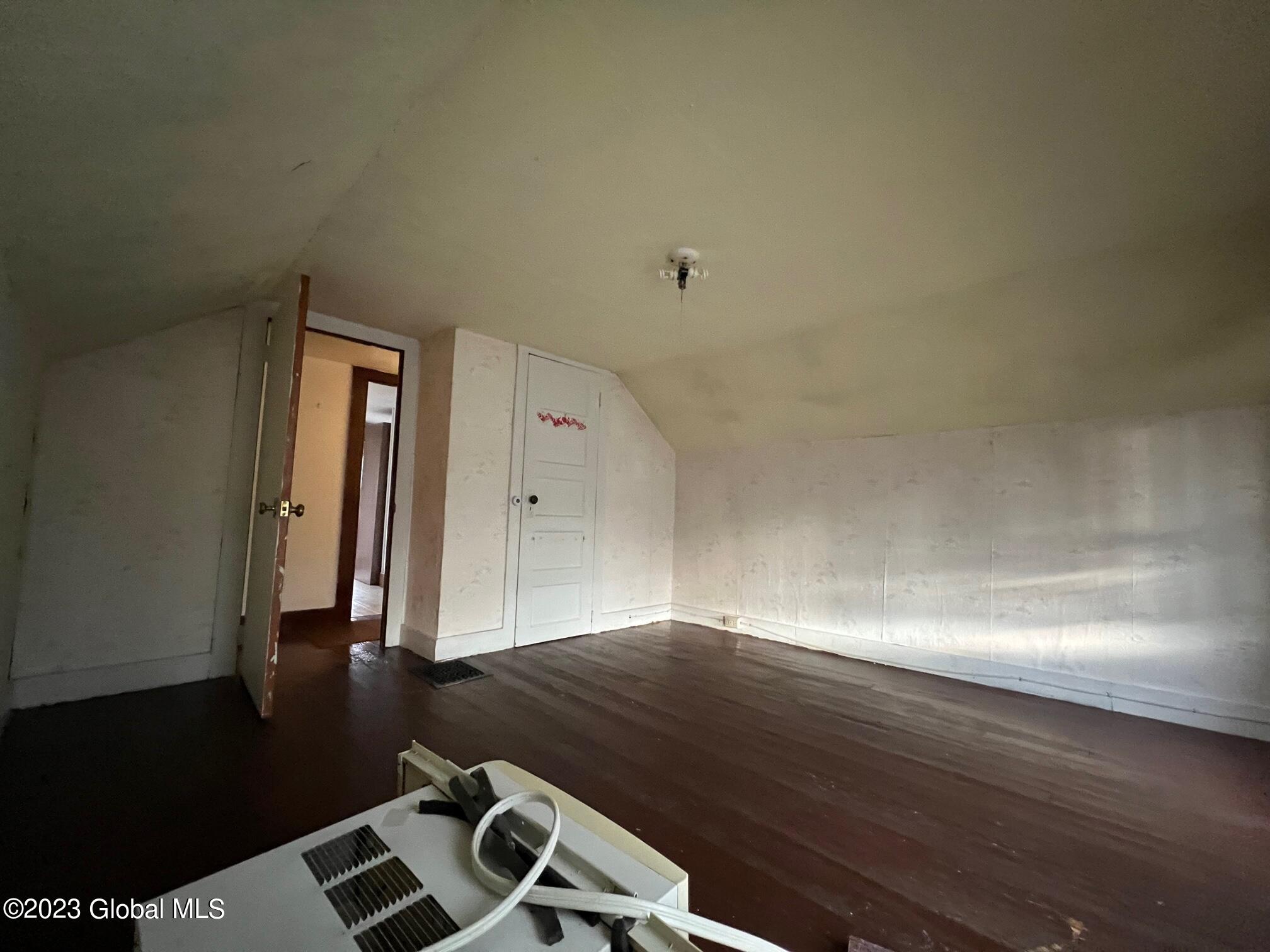 2 Lonergan Lane