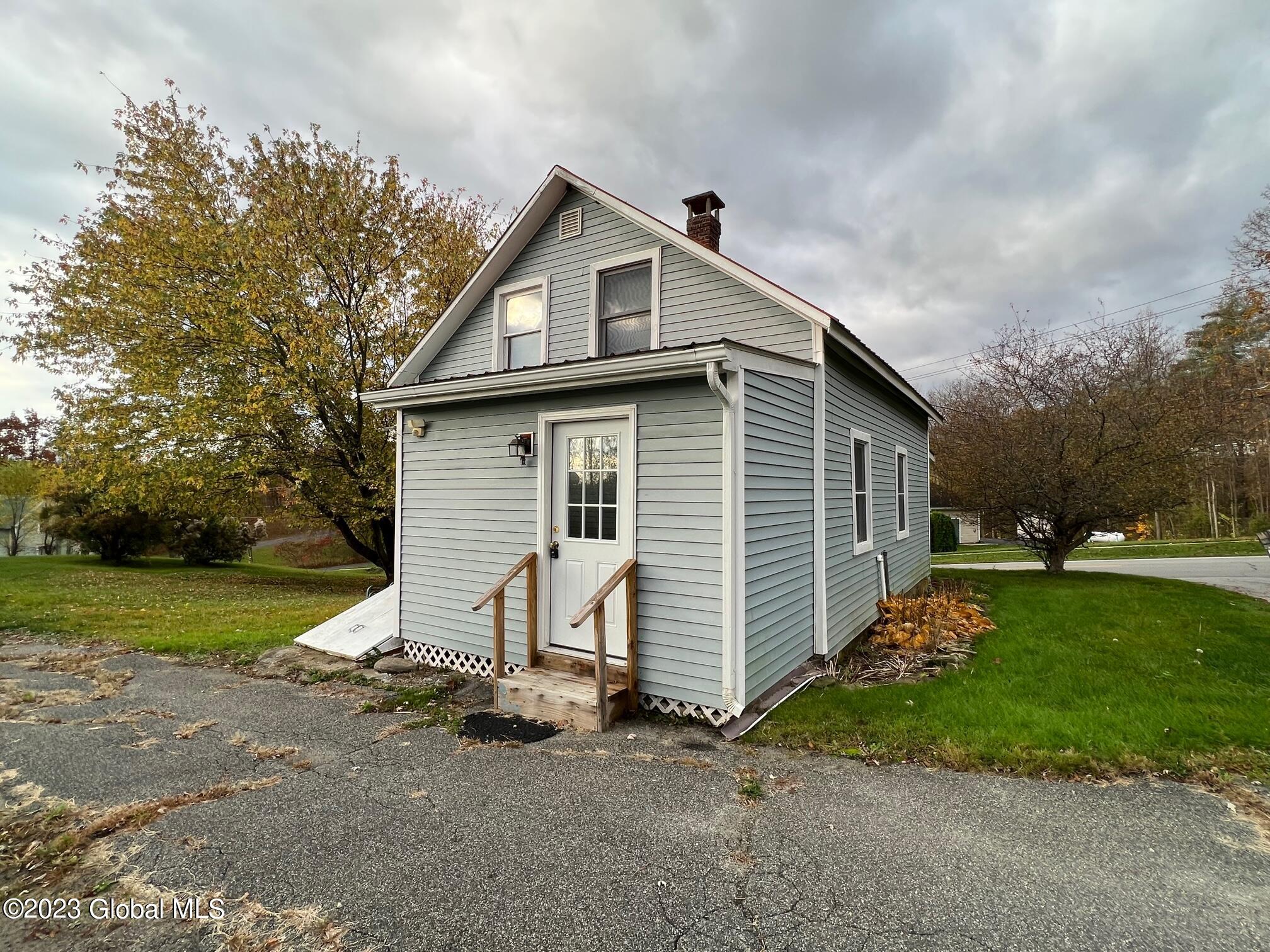 2 Lonergan Lane