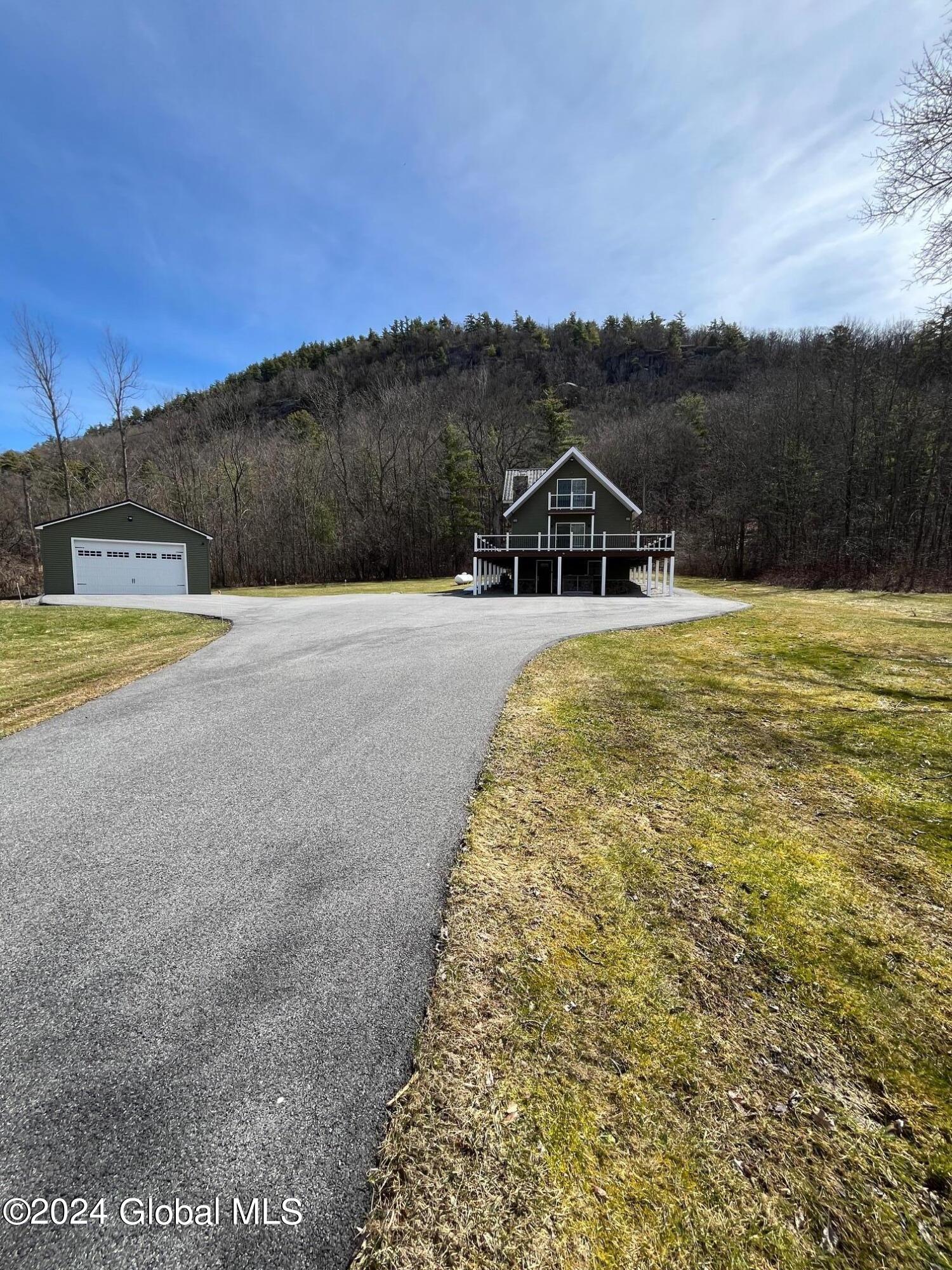 99 Black Point Road