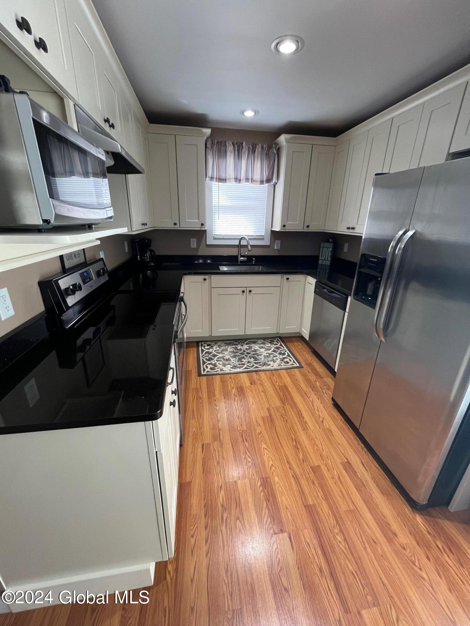 99 Black Point Road