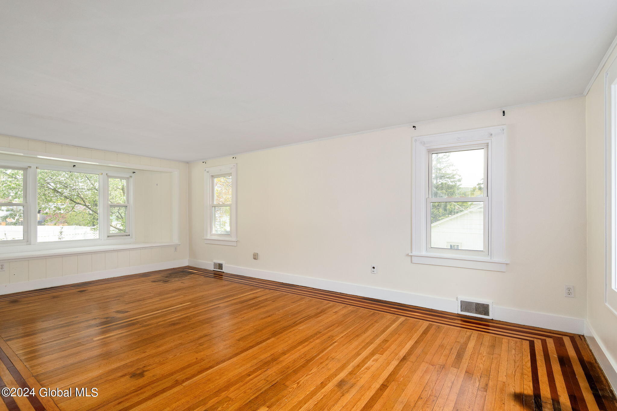 106 Jefferson Avenue