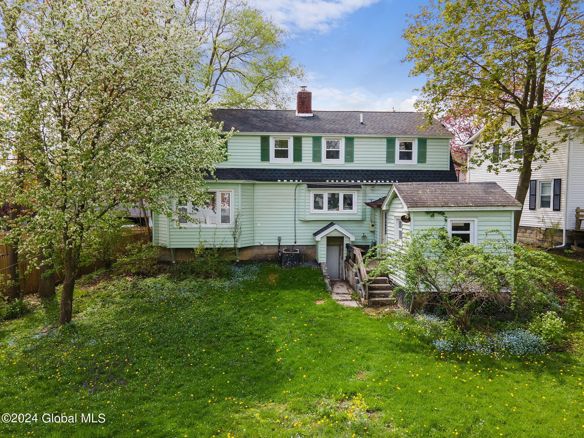 106 Jefferson Avenue