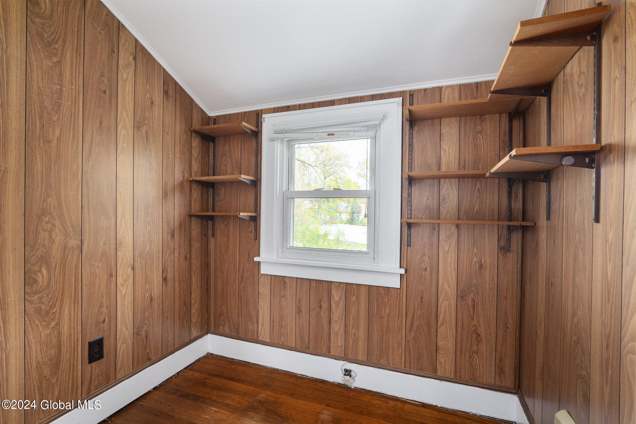 106 Jefferson Avenue