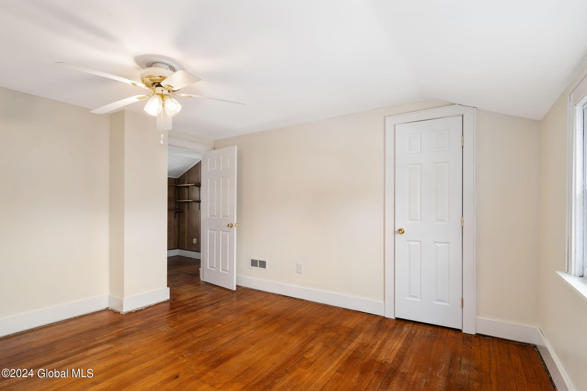 106 Jefferson Avenue