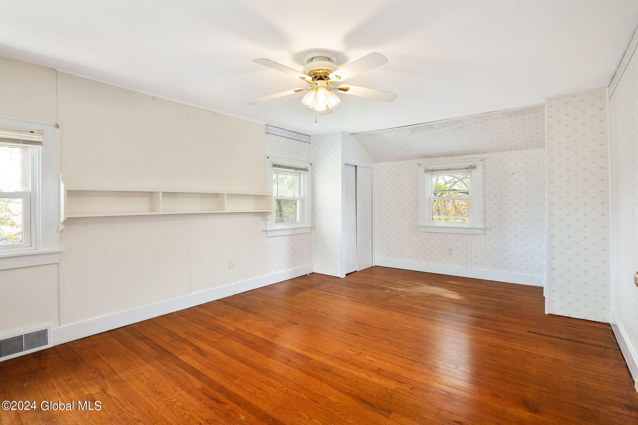 106 Jefferson Avenue