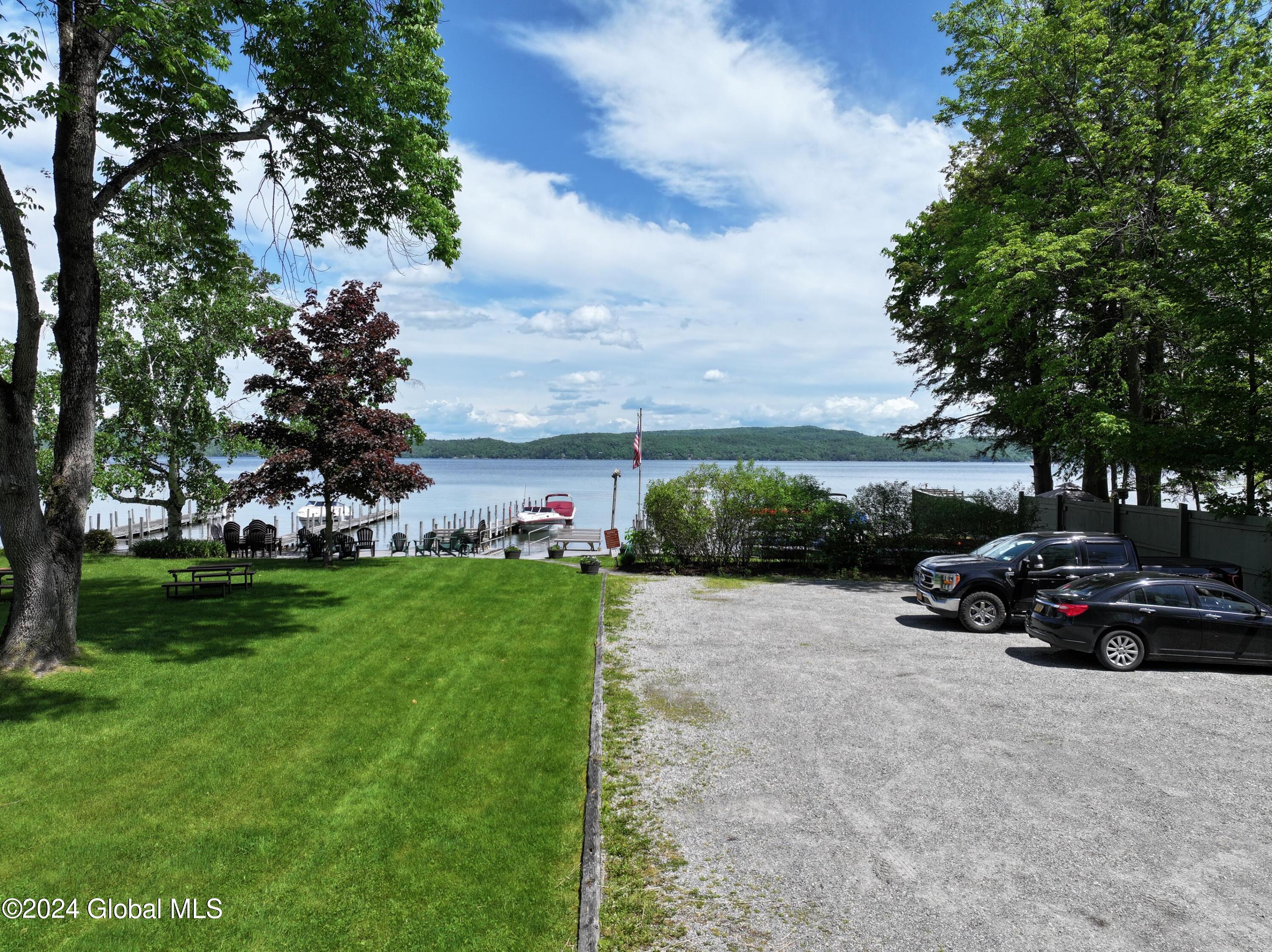 84 Pine Orchard Road