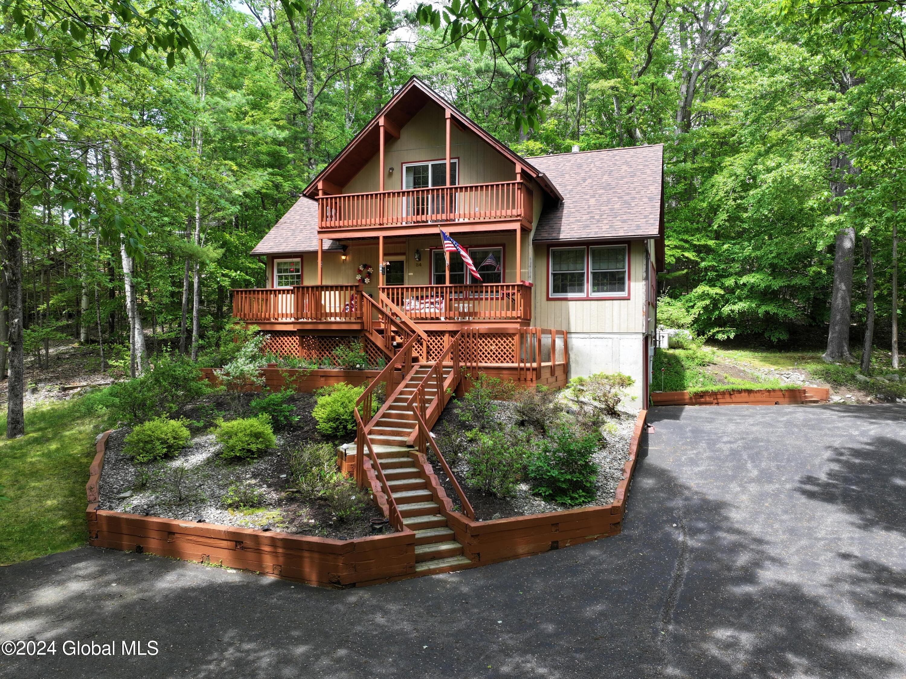 84 Pine Orchard Road