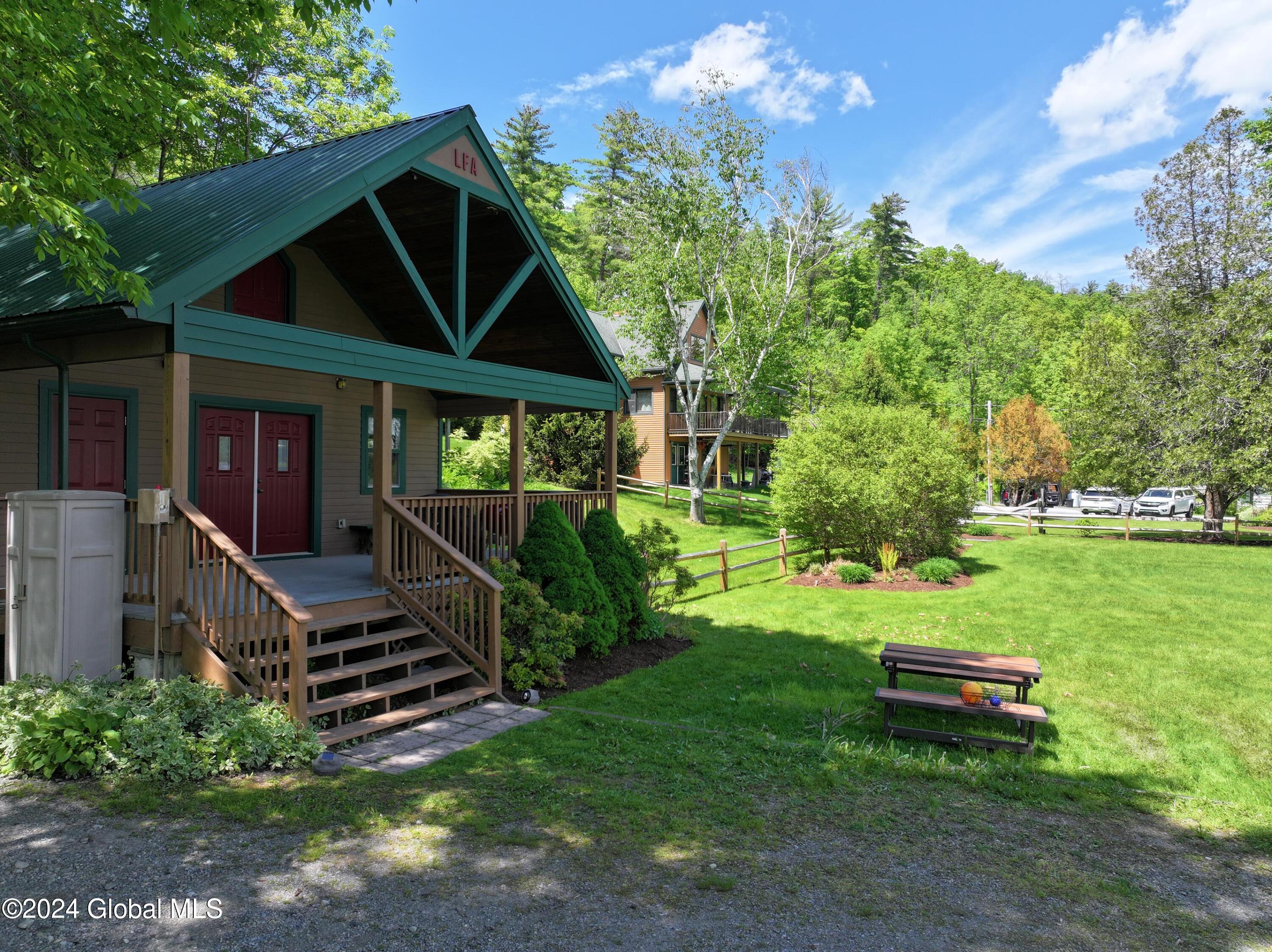 84 Pine Orchard Road