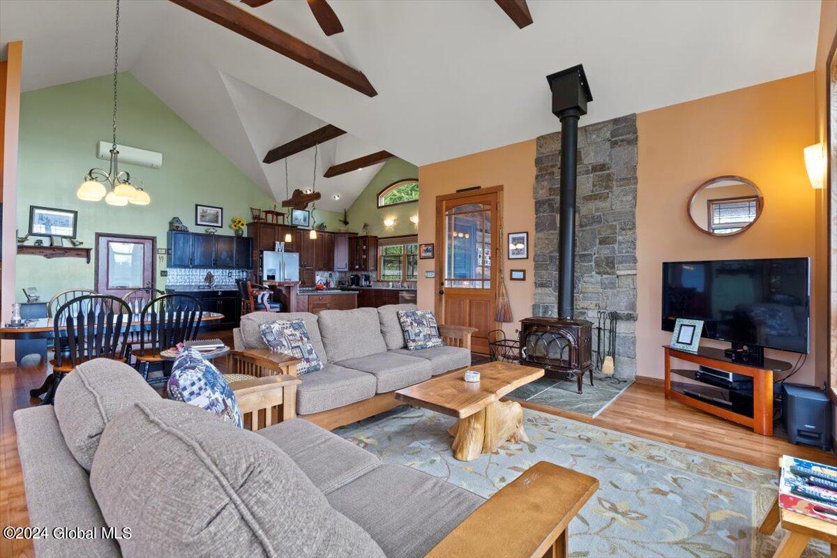 6510 Royal Anchorage Way