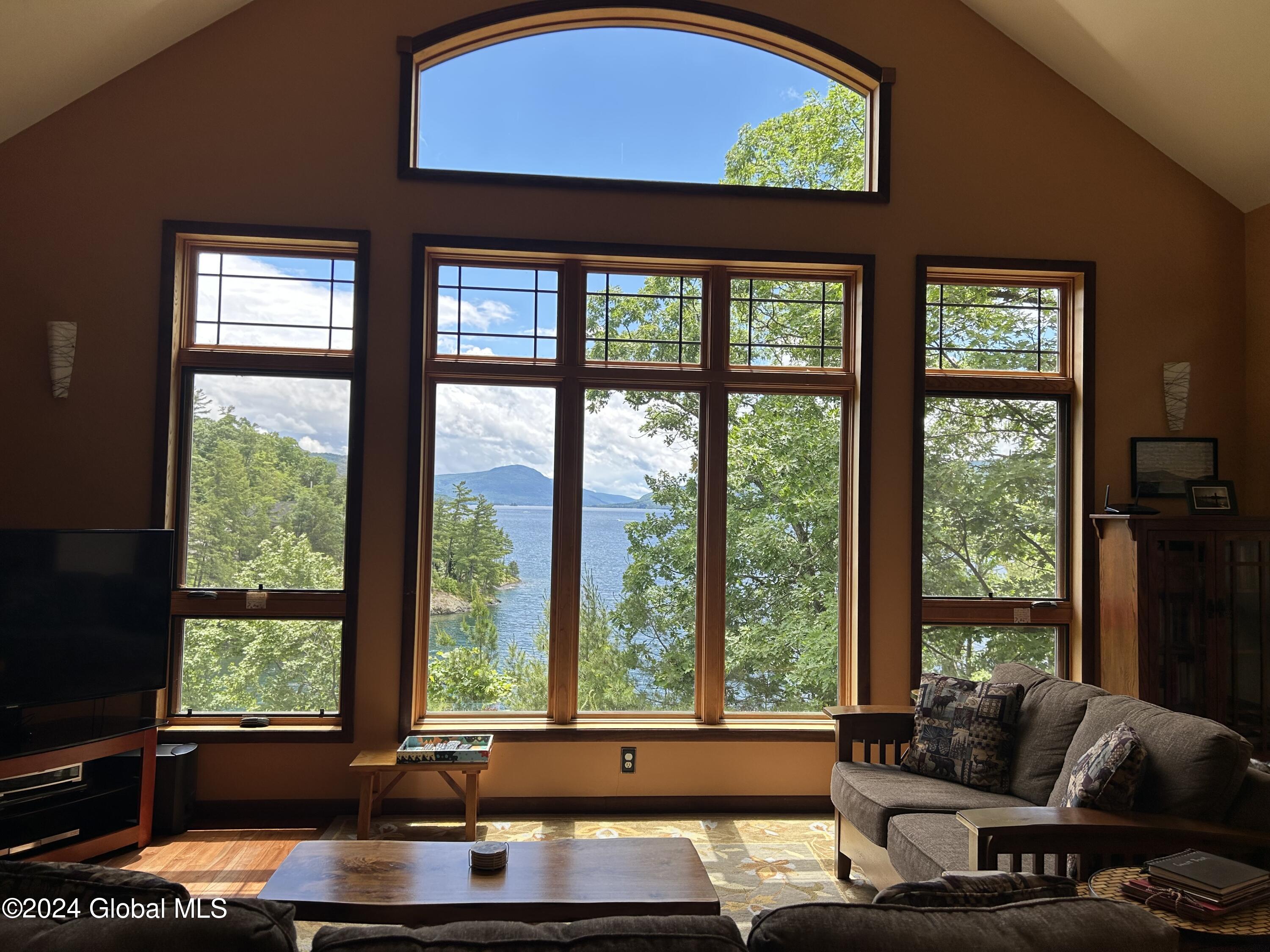 6510 Royal Anchorage Way