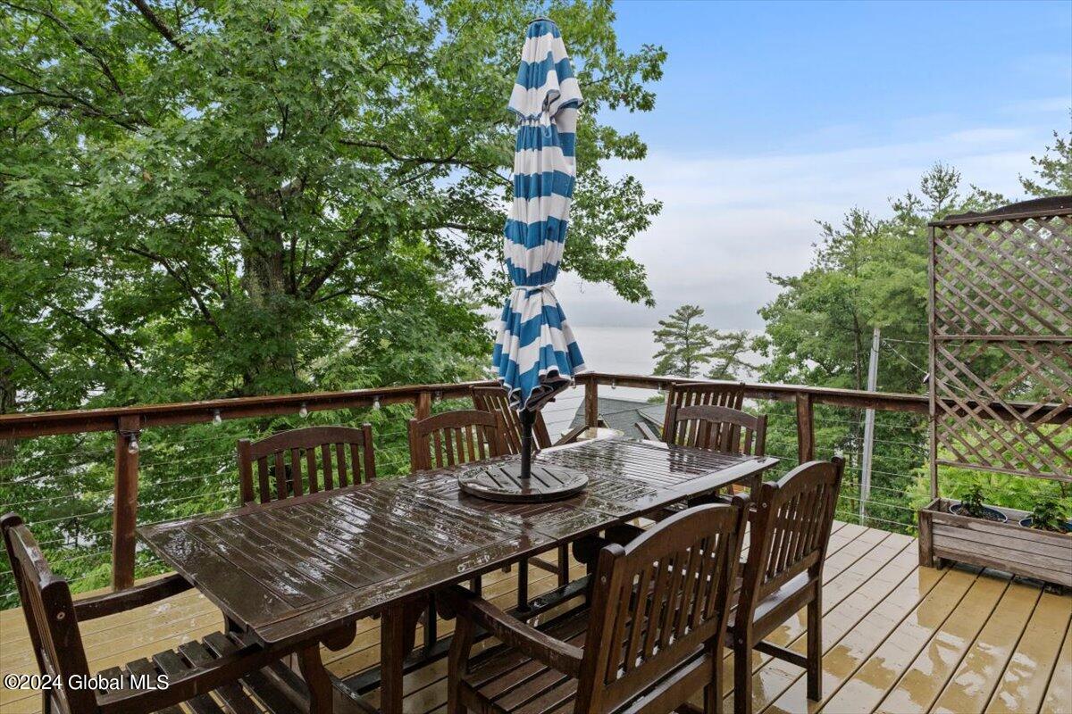 6510 Royal Anchorage Way