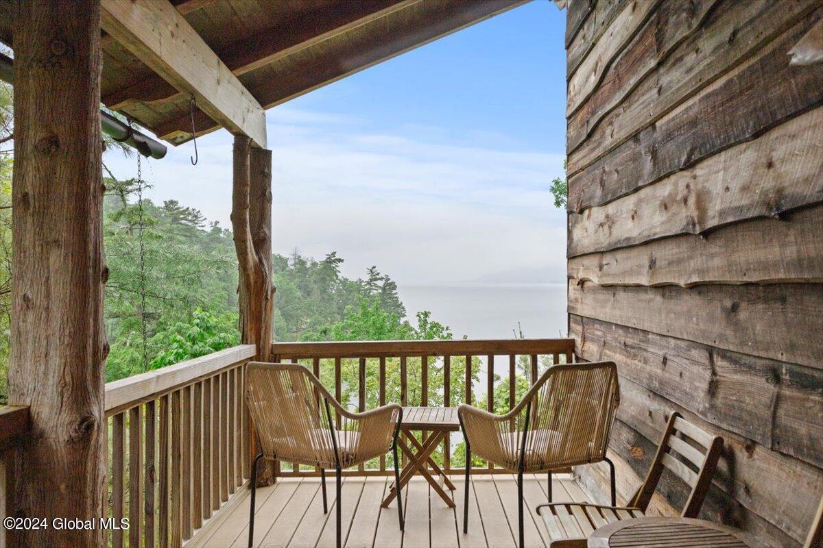 6510 Royal Anchorage Way