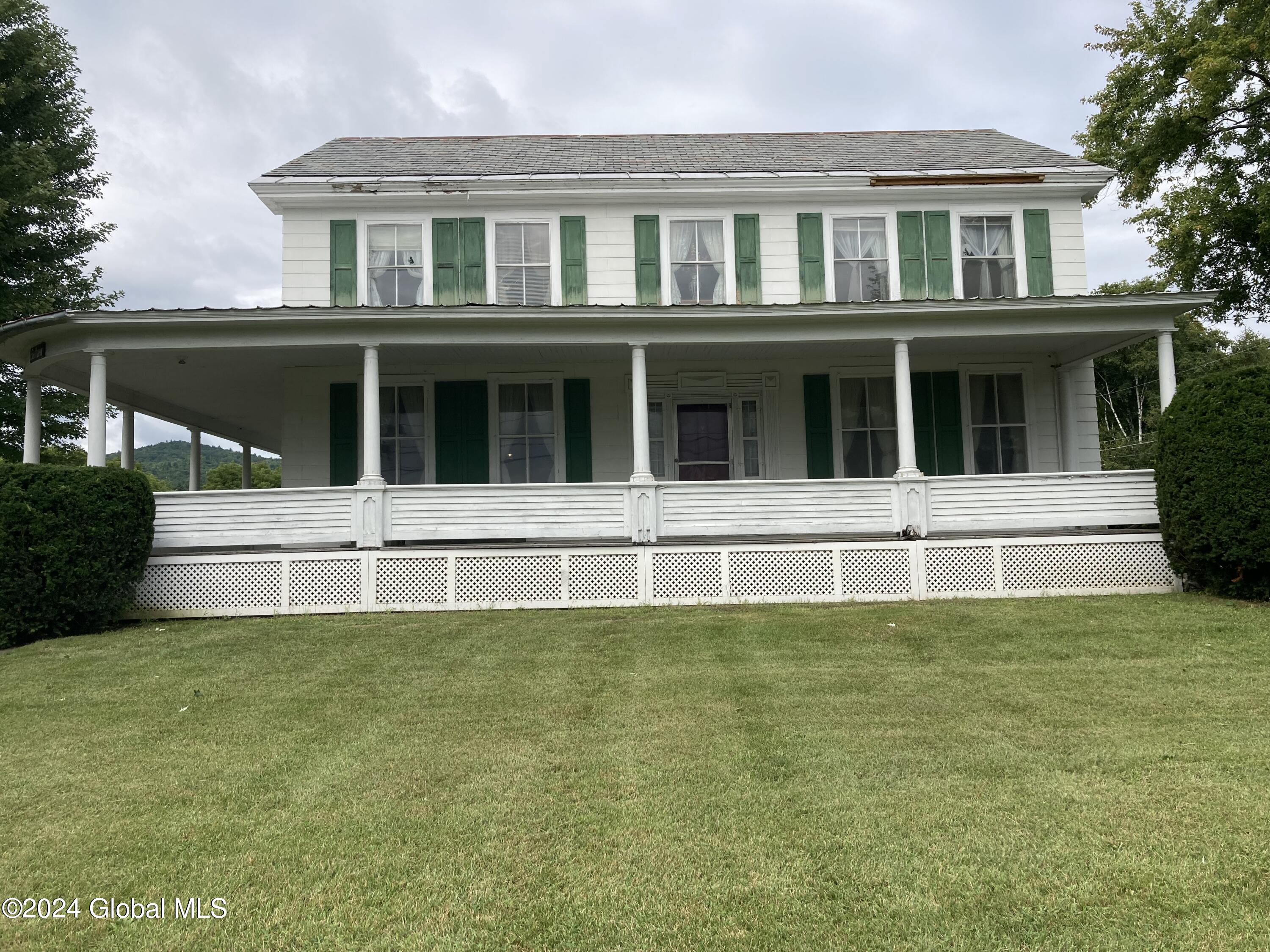 3 Warner Hill Road