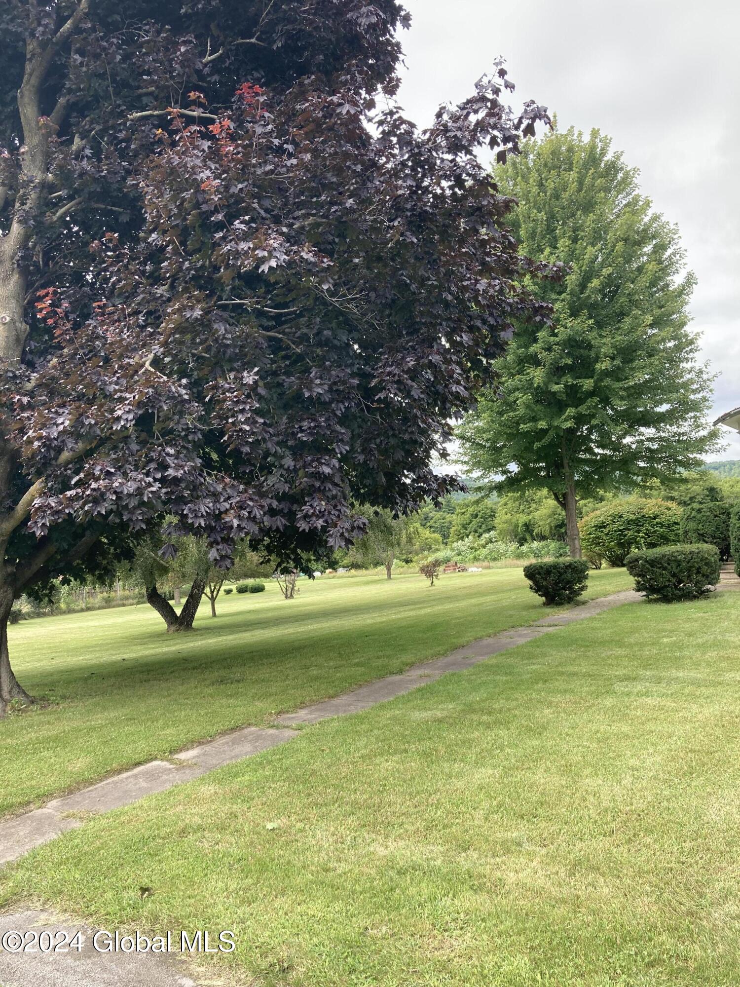 3 Warner Hill Road