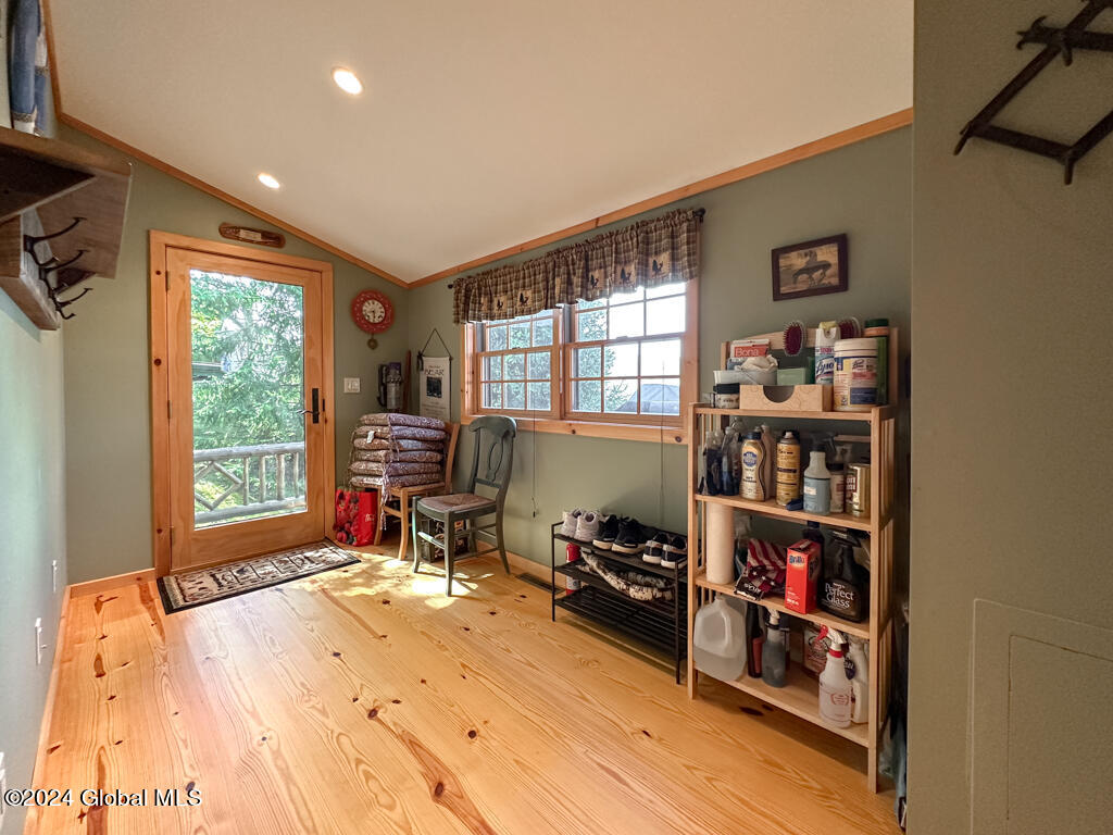 2126 Black Point Road