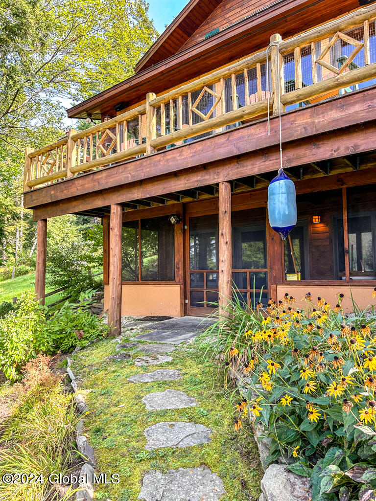 2126 Black Point Road