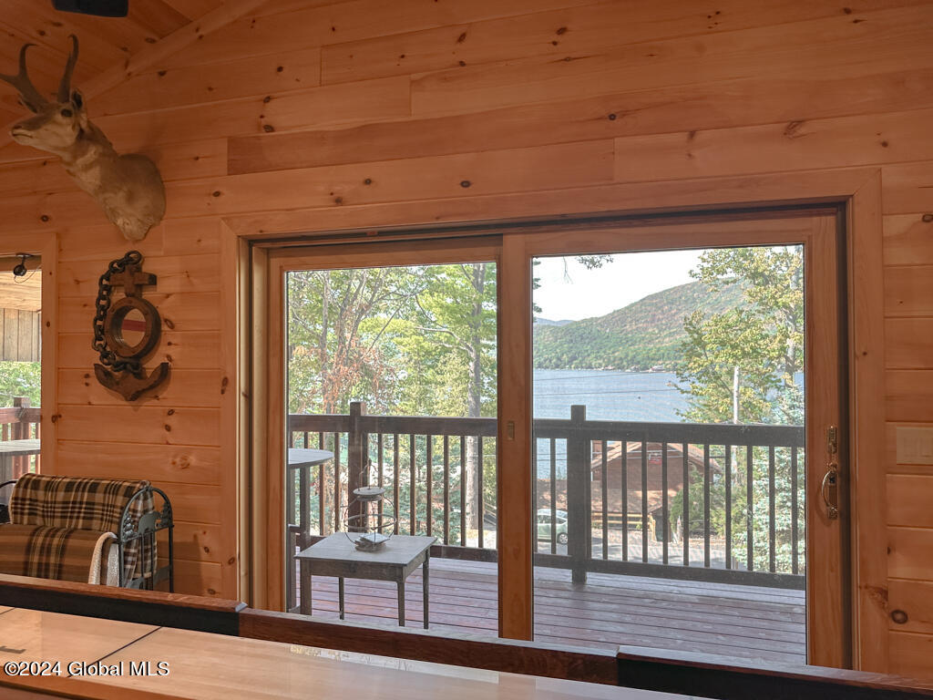 2126 Black Point Road