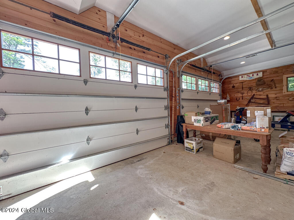 2126 Black Point Road