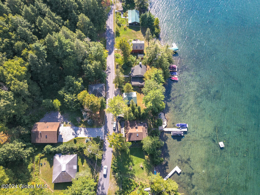 2126 Black Point Road