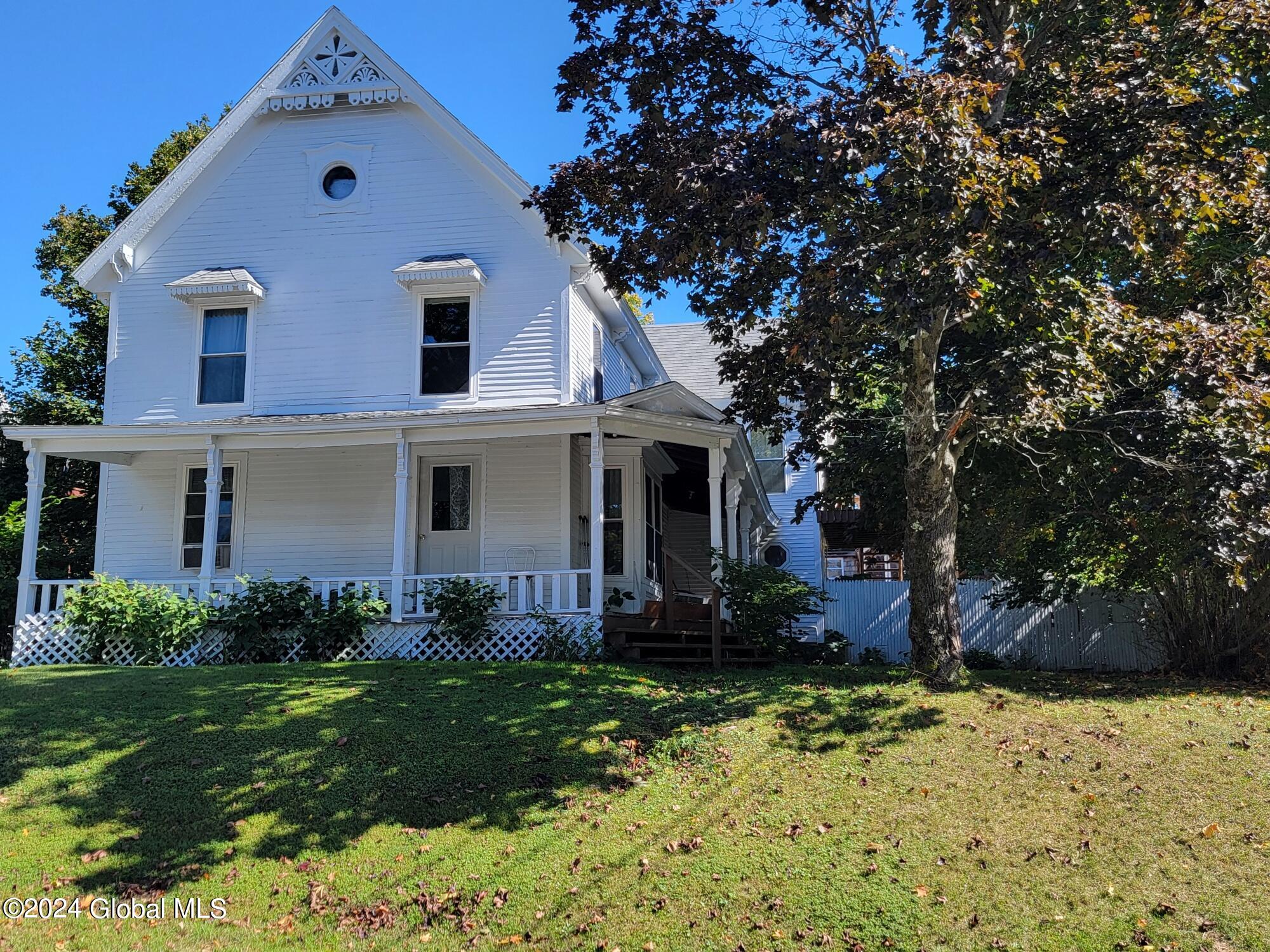 8 Broad Street