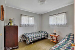 39 Knox Road
