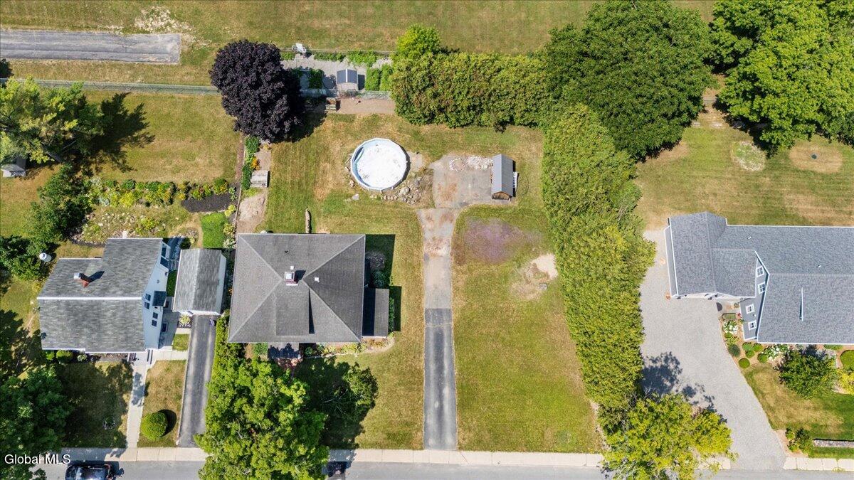 19 Amherst Avenue