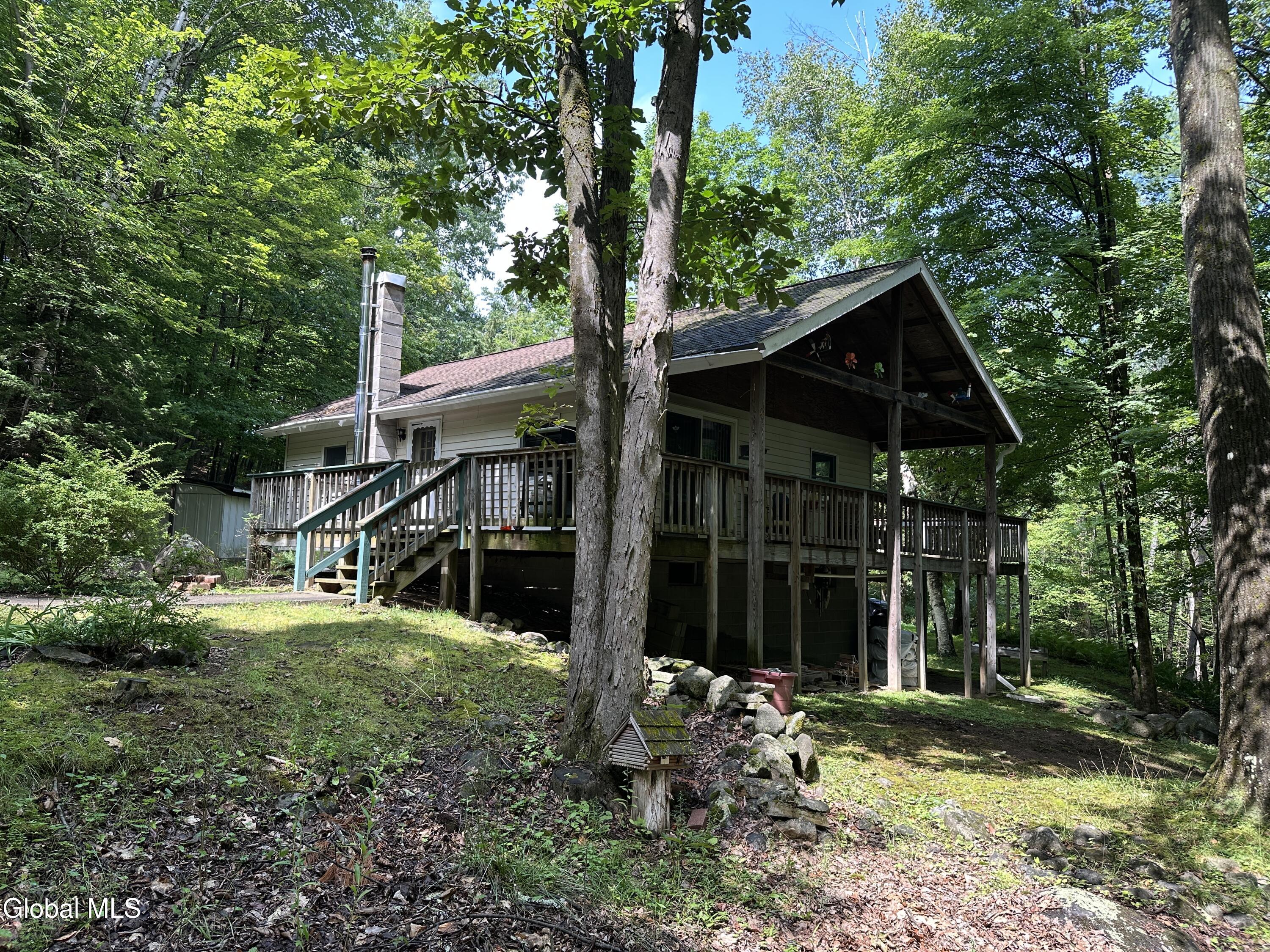 24 Hollow Haven
