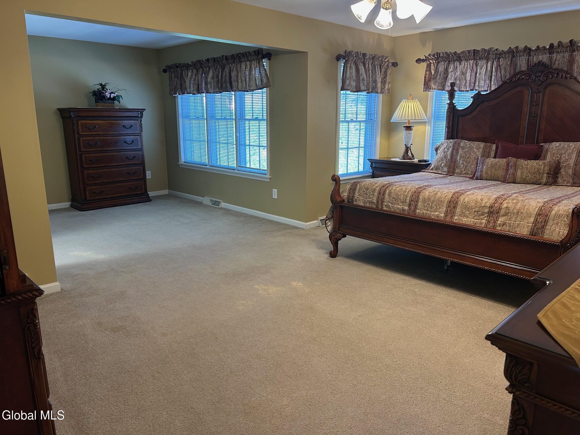 2066 Orchard Park Drive