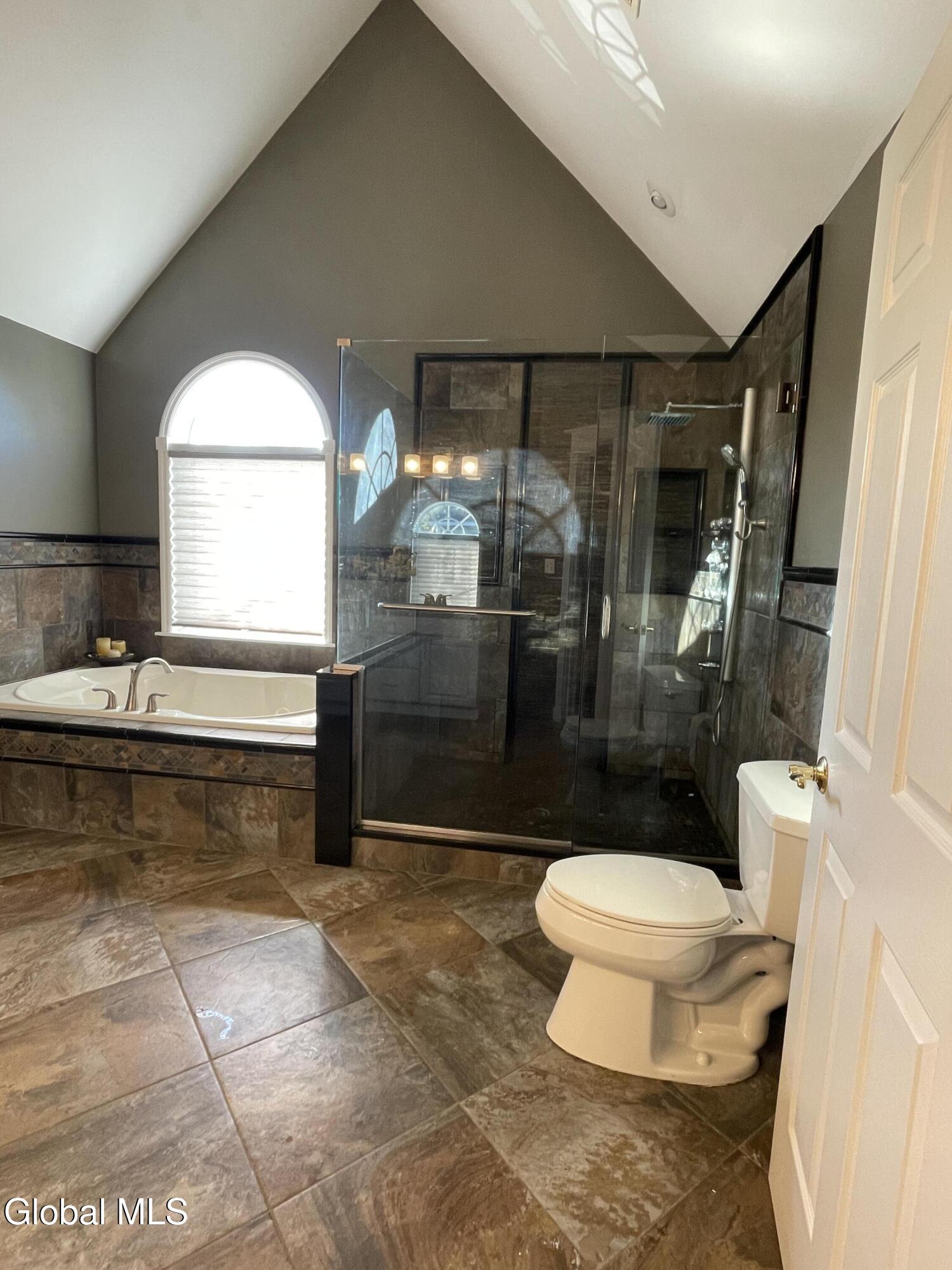 2066 Orchard Park Drive