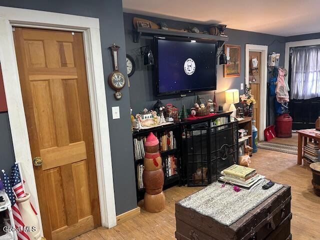 321 Alexandria Avenue