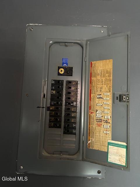 321 Alexandria Avenue