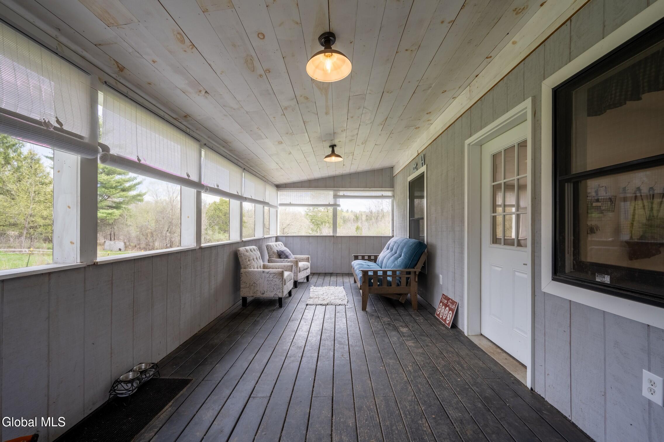 631 Hogback Road