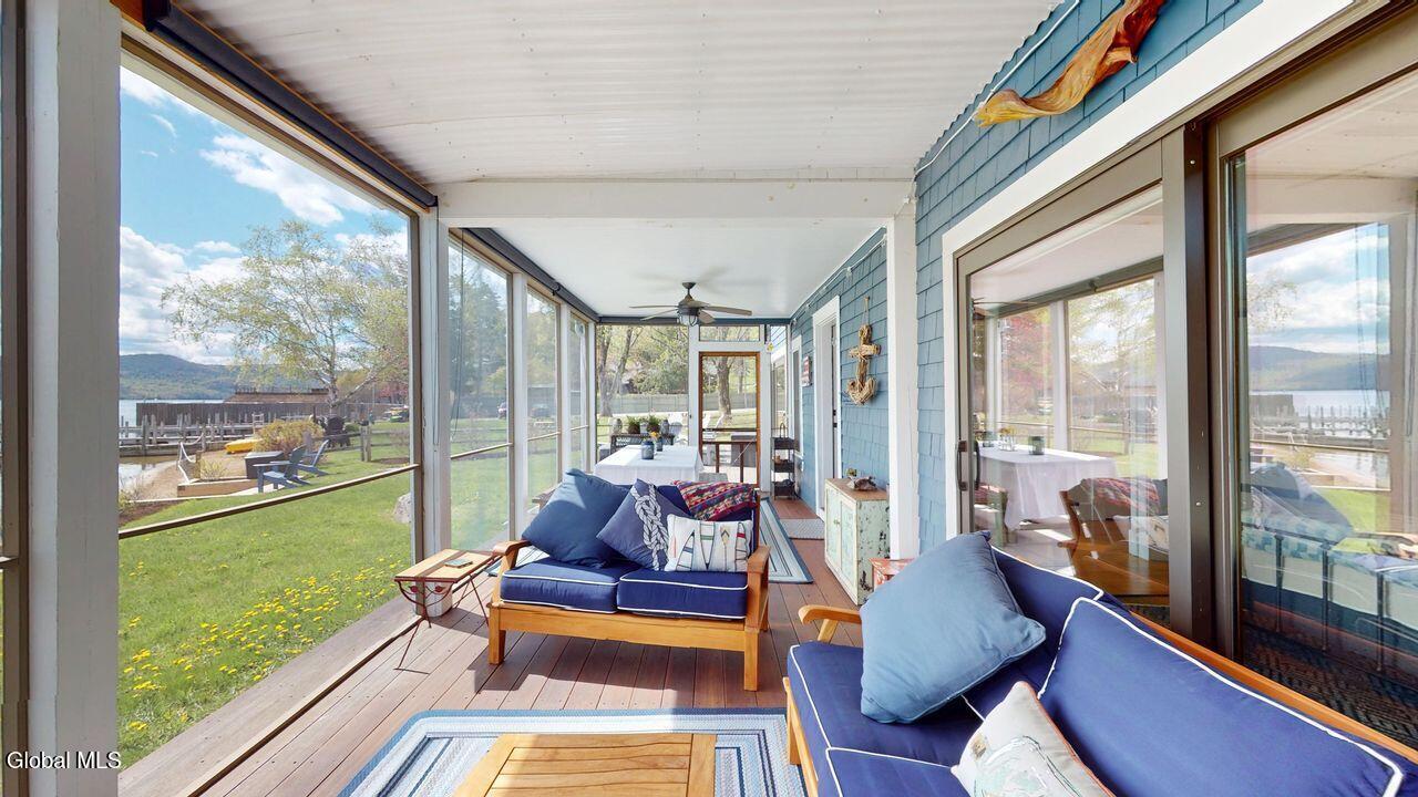 6 Lake Forest Lane