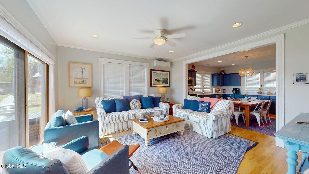 6 Lake Forest Lane
