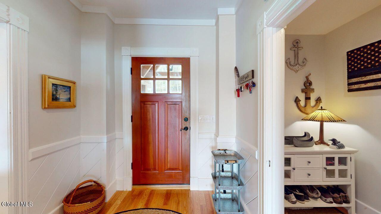 6 Lake Forest Lane