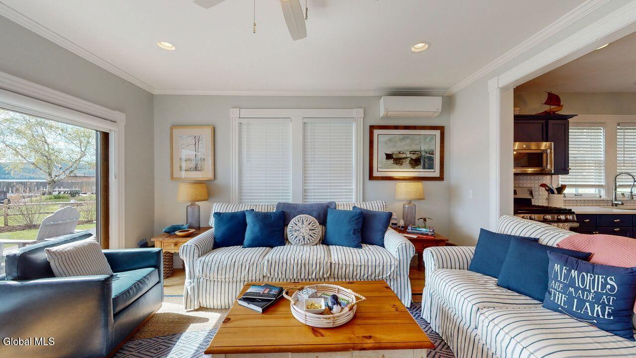 6 Lake Forest Lane