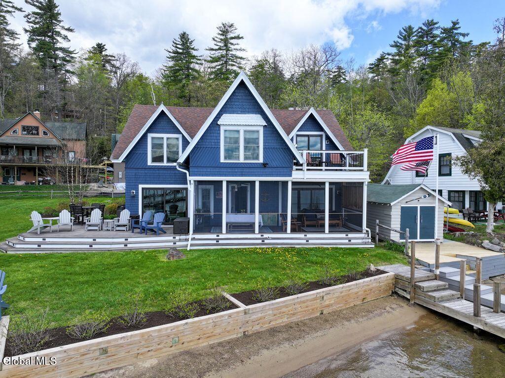 6 Lake Forest Lane