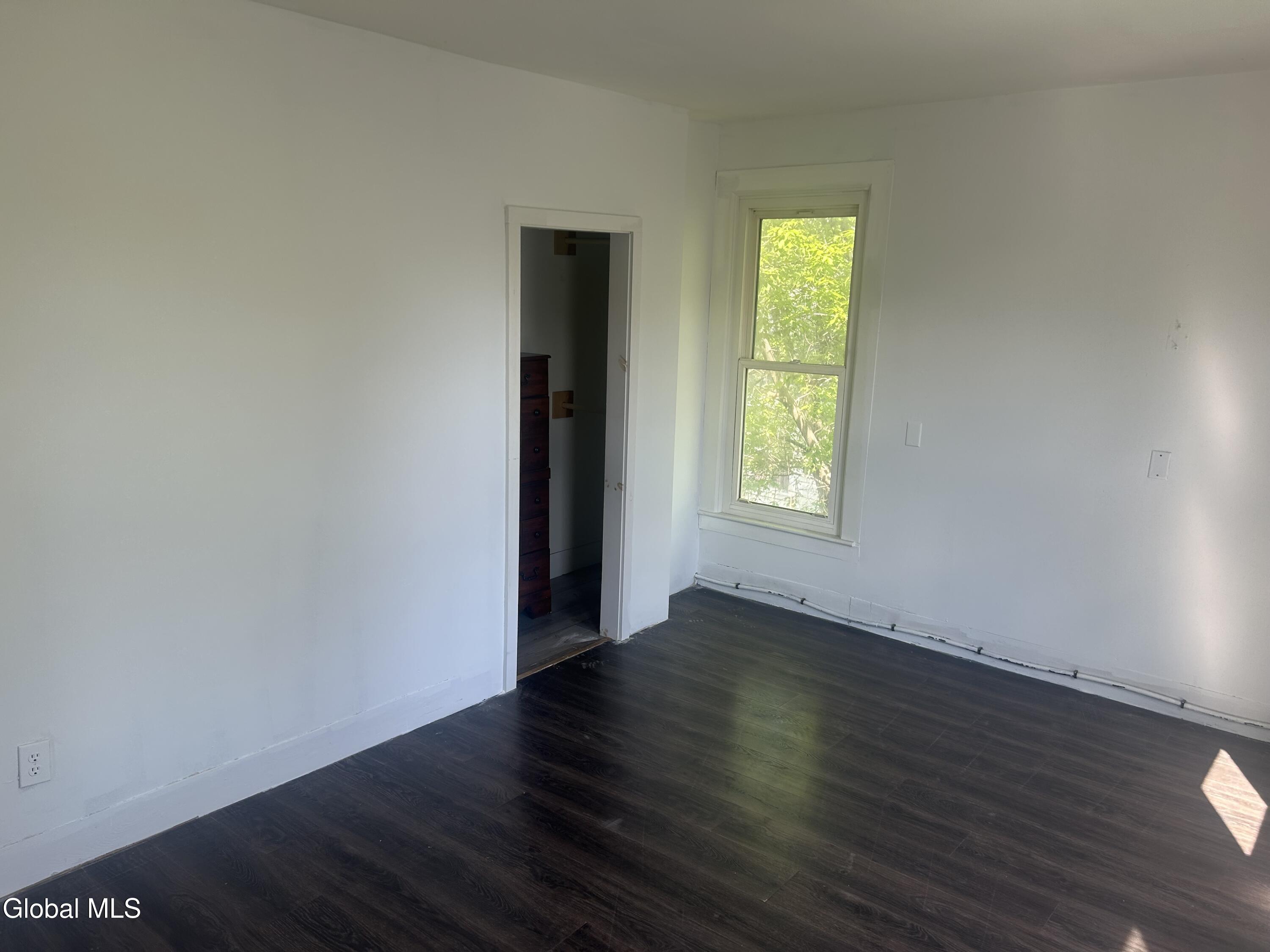 44 Montcalm Street, 1