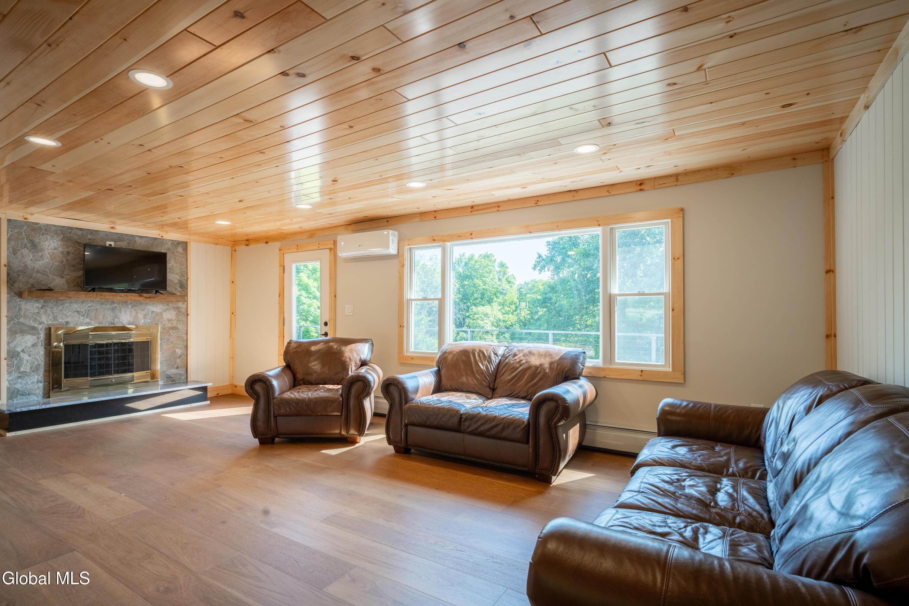 871 Trout Lake Road