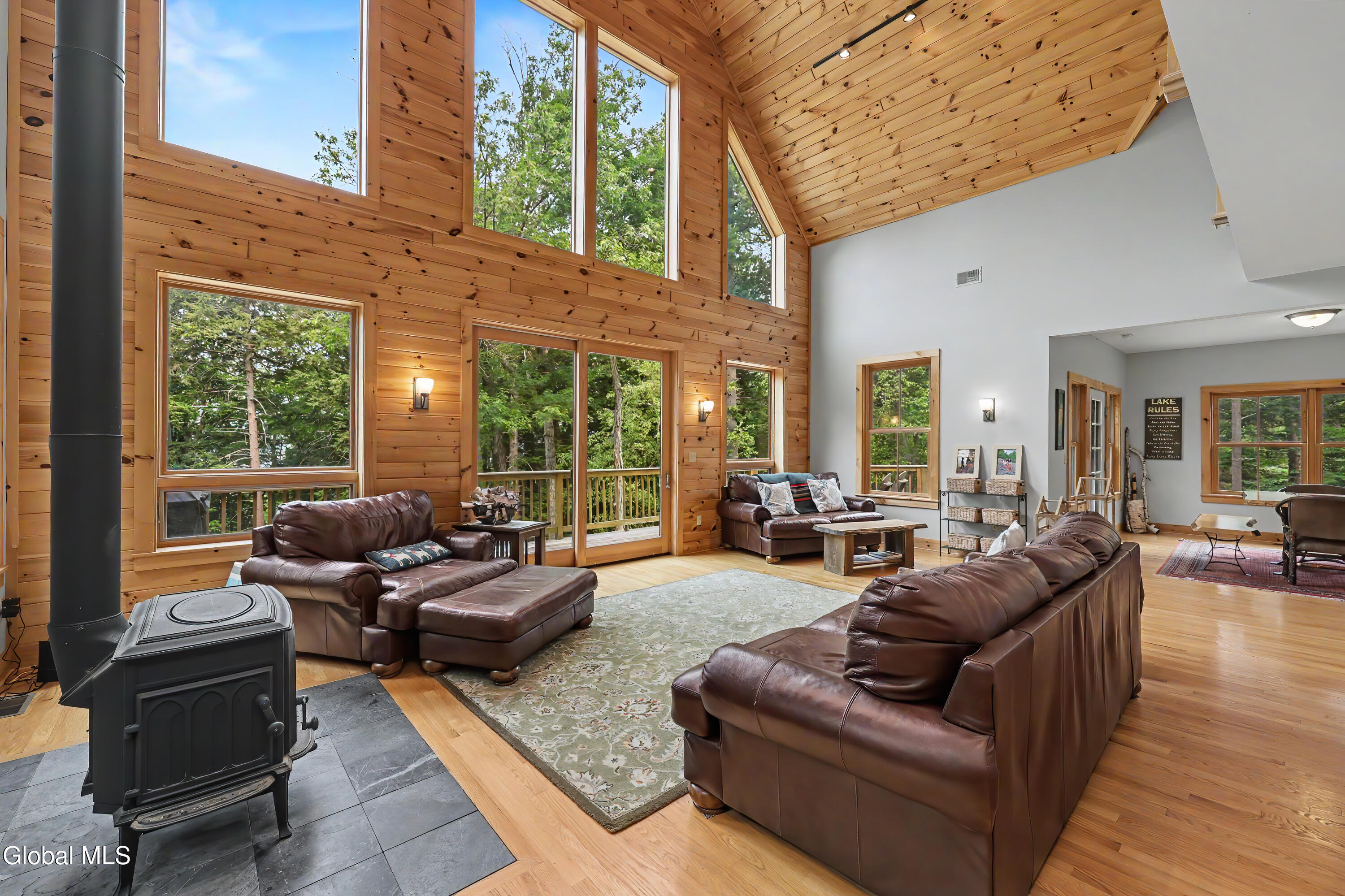 7 White Birch Way