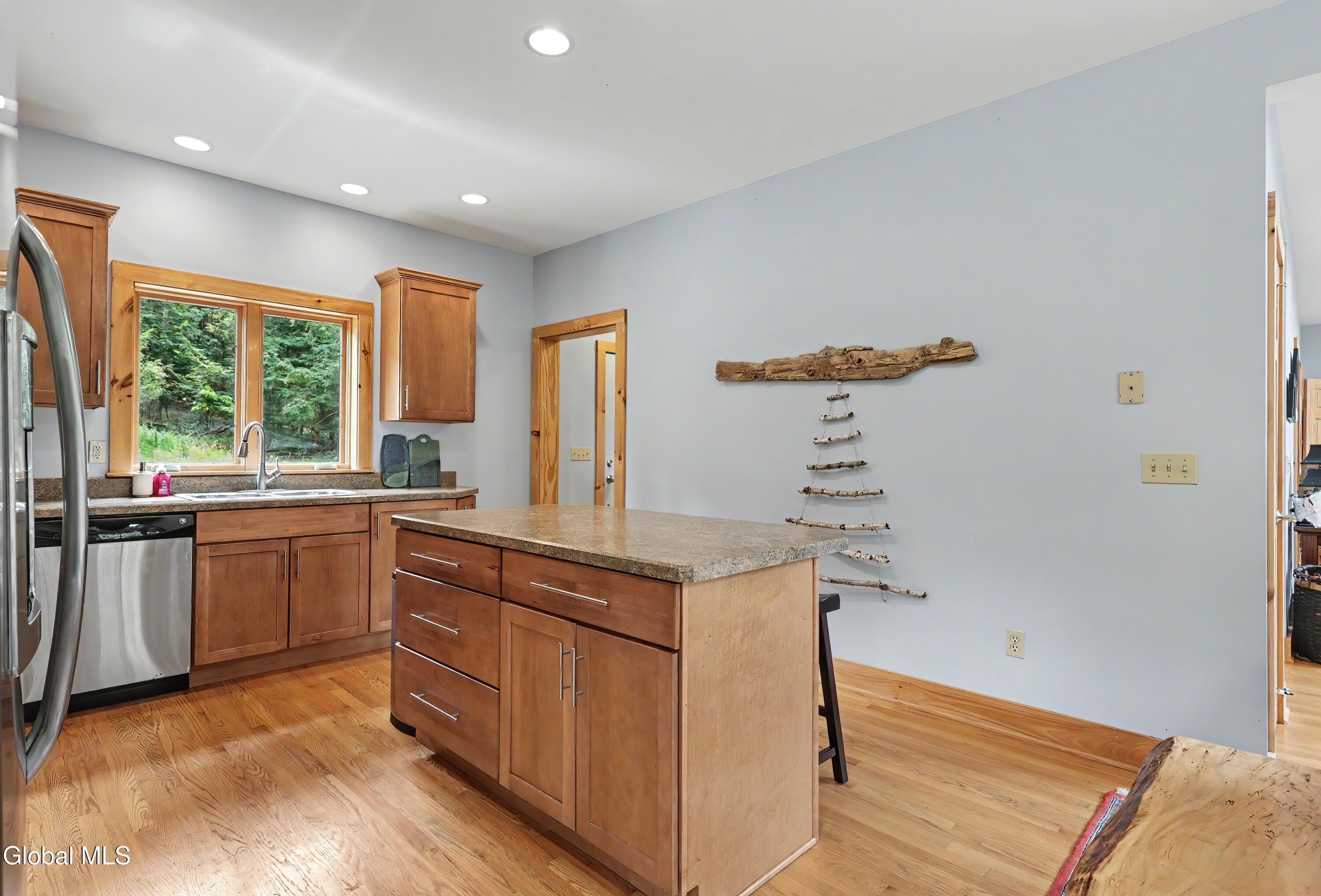 7 White Birch Way