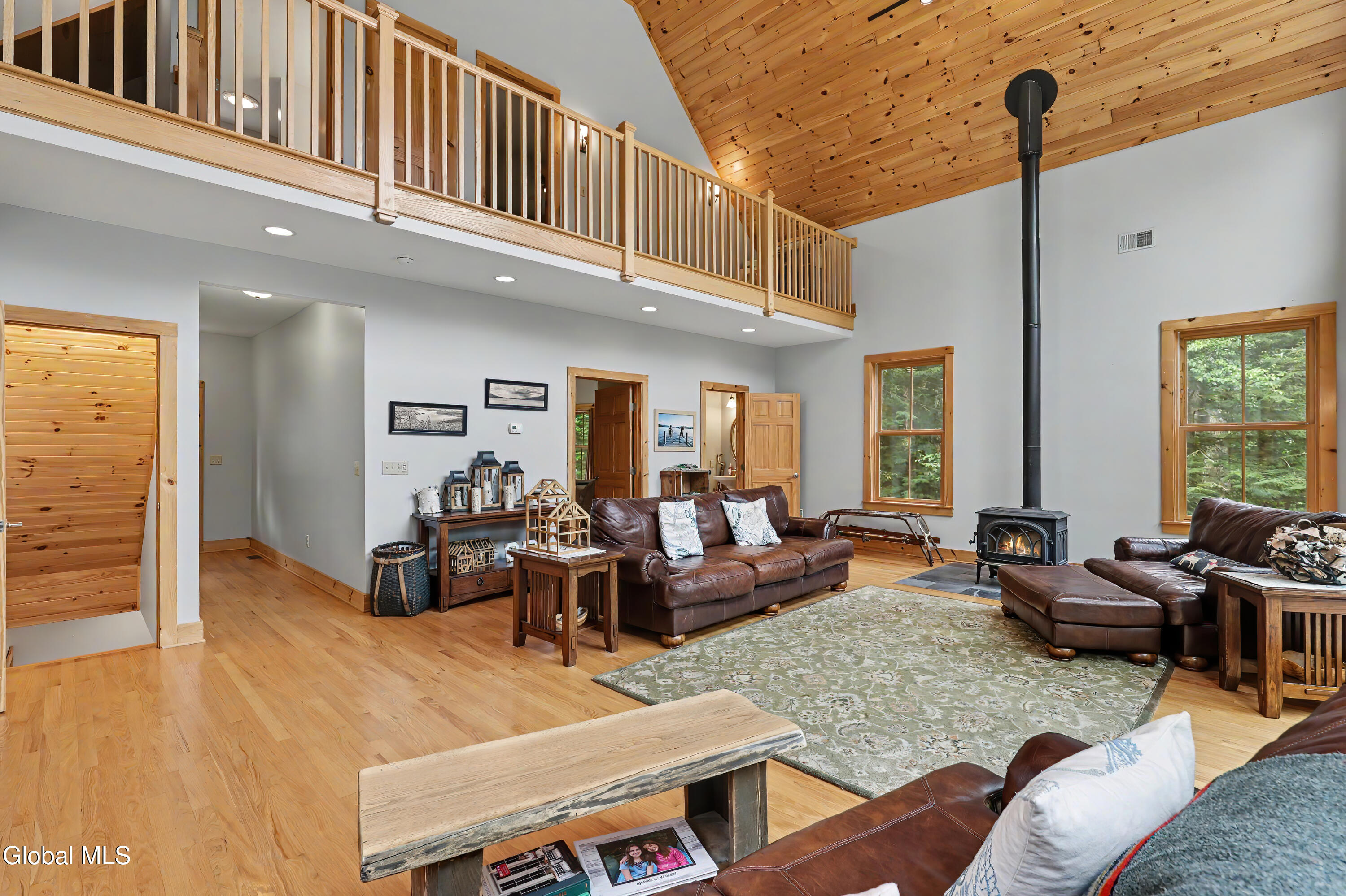 7 White Birch Way