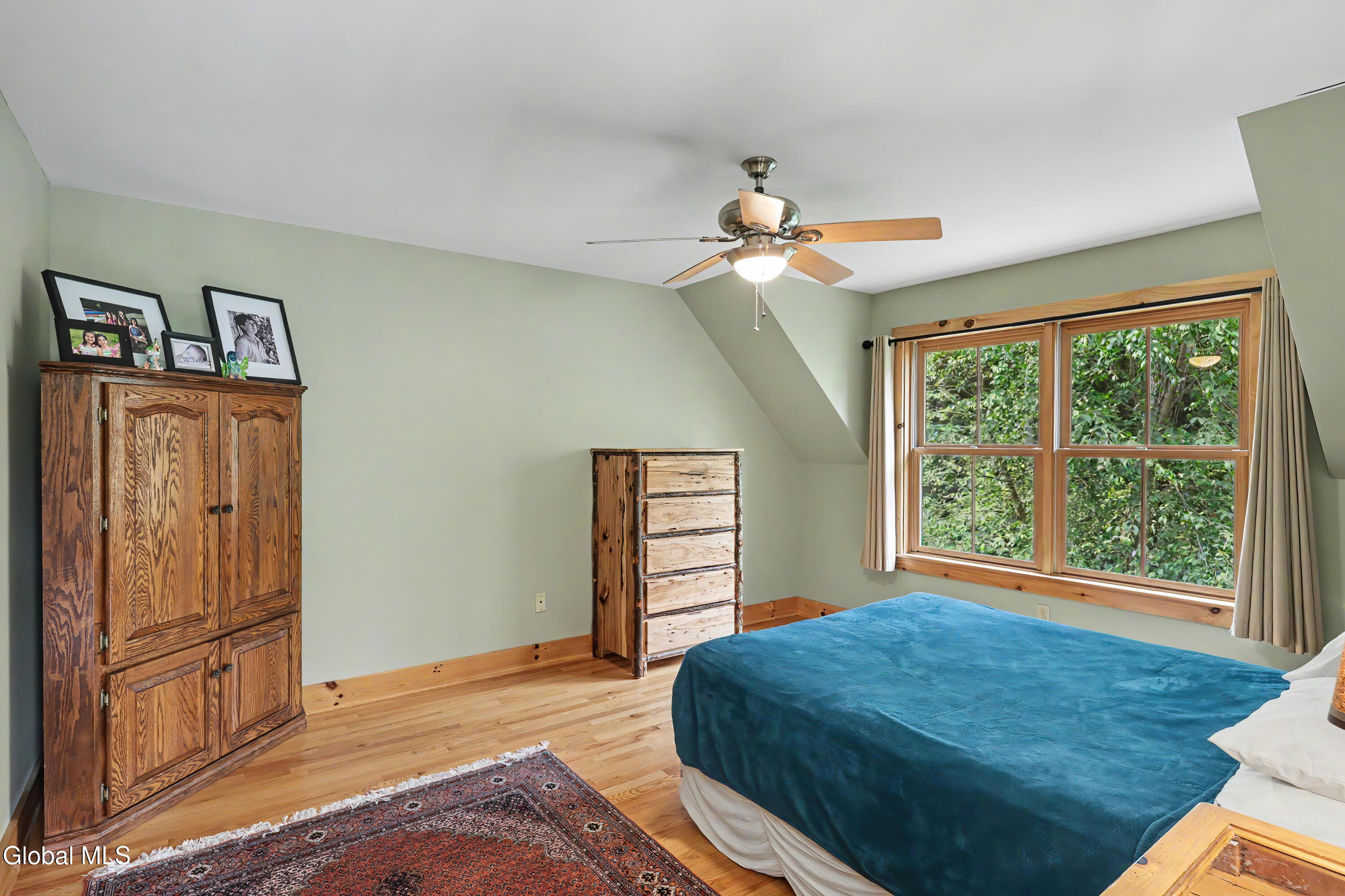 7 White Birch Way