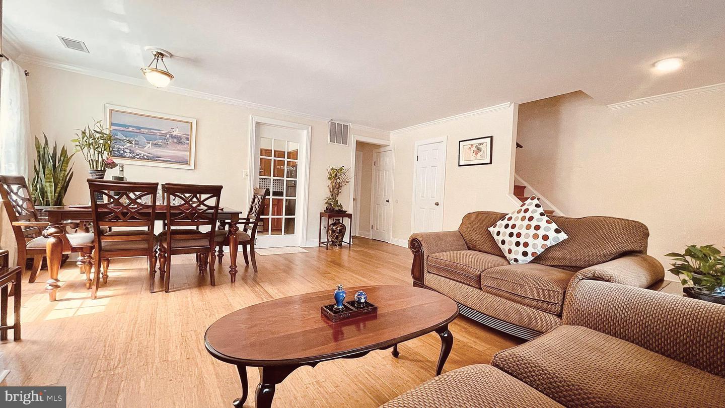 11463 Appledowre Way #5