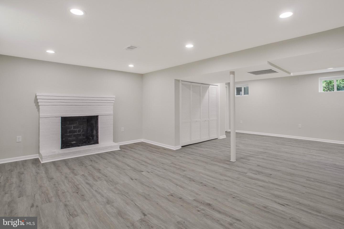 7111 Westchester Dr